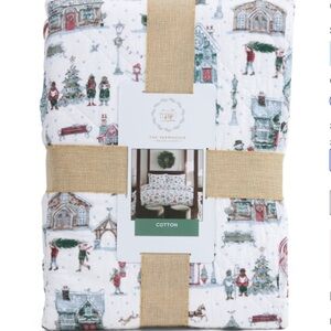 INDIGO Christmas Town Quilt Set